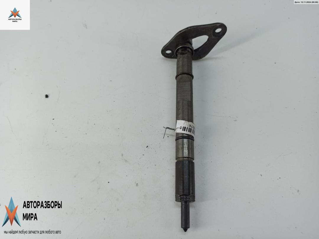 форсунка Audi A6 4B/C5 2000, 2.5 л., дизель, МКПП, чёрный, универсал, 059130201A - фото №1