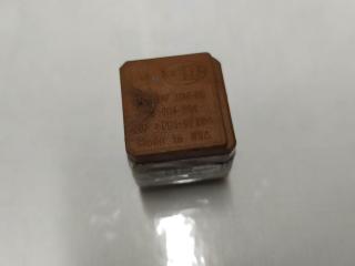 реле (прочие) Opel Zafira 2 поколение (B) [рестайлинг] 2009, 1.7 л., дизель, МКПП, красный, минивэн, 90491314