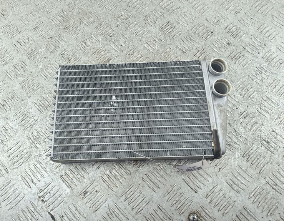 радиатор отопителя (печки) Toyota Aygo 2006, 1.0 л., бензин, МКПП, красный, хетчбэк 3 дв., 87050-0H020