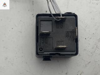 реле (прочие) Mercedes-Benz CLK-Класс W208/A208 [рестайлинг] 2000, 2.3 л., бензин, АКПП, чёрный, кабриолет, 0025421319