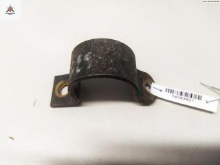 кронштейн (крепление) Mercedes-Benz C-Класс W202/S202 [рестайлинг] 1999, 2.2 л., дизель, АКПП, чёрный, седан