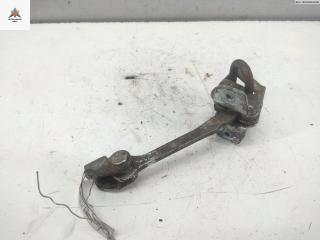 Ограничитель открывания двери задней Opel Omega B [рестайлинг] 2002, универсал, 90494807