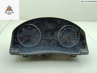 приборная панель Volkswagen Golf 5 поколение 2007, 2.0 л., дизель, МКПП, чёрный, хетчбэк 5 дв., 1K0920864