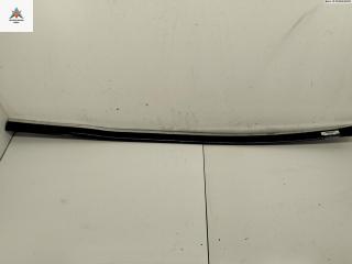 молдинг двери передней правой Volkswagen Passat B5 [рестайлинг] 2002, 2.5 л., дизель, МКПП, синий, универсал, 3B0853516C