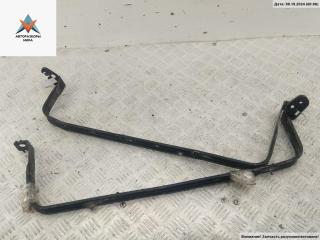 крепление бака топливного Ford Focus 2 поколение [рестайлинг] 2009, 1.6 л., i, бензин, МКПП, чёрный, хетчбэк 3 дв., 3M519057AD