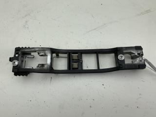 Корпус (держатель) ручки двери передней левой Mercedes-Benz C W202 1996, 1.8 л., бензин, МКПП, серый, седан