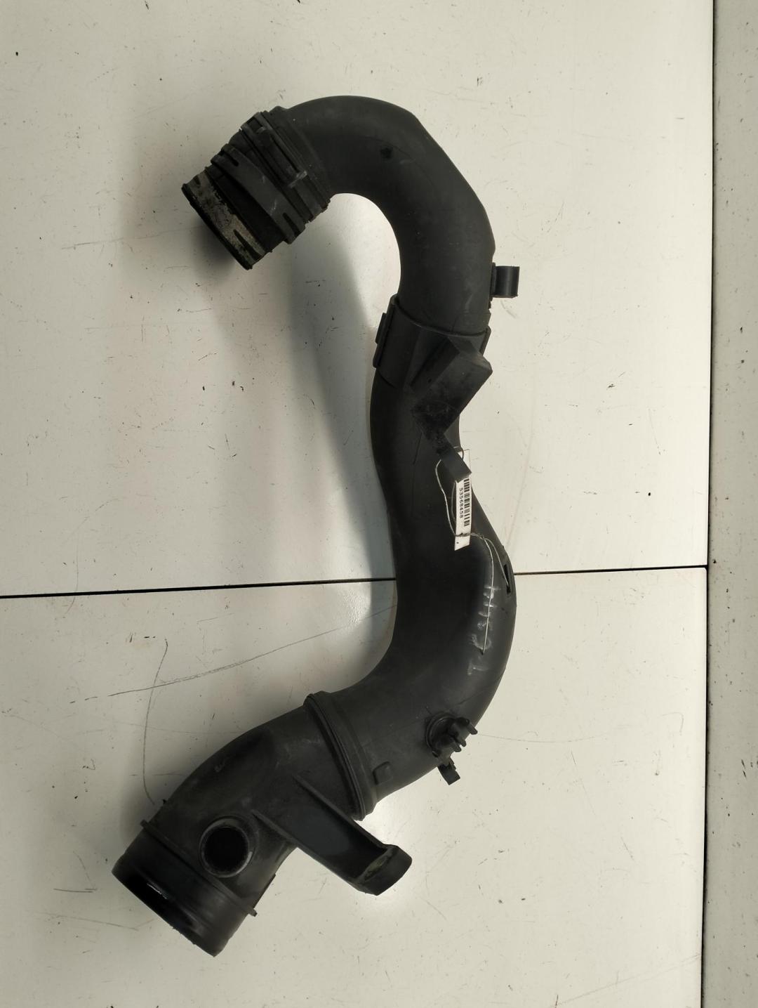 патрубок турбины Volkswagen Bora 1998, 1.9 л., дизель, 1J0129654L