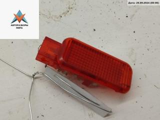 фонарь салона (плафон) Audi A4 B6 2001, 2.0 л., бензин, МКПП, серый, седан, 8D0947411