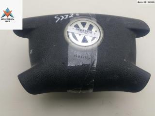 подушка безопасности водителя Volkswagen Transporter T5 2003, 1.9 л., дизель, МКПП, красный, микроавтобус, 7H0880201F