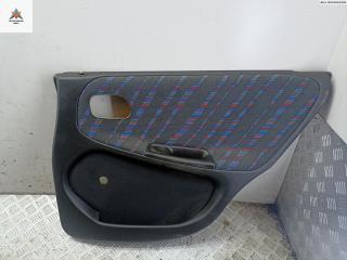 обшивка двери задняя правая Opel Astra F [рестайлинг] 1994, 1.6 л., бензин, МКПП, красный, хетчбэк 5 дв., 90432054