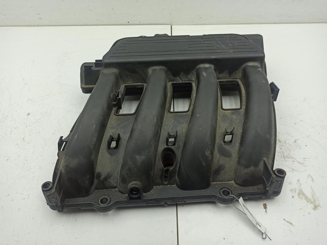 коллектор впускной Renault Megane I 2001, 1.4 л., бензин, хетчбэк 5 дв., 7700111430