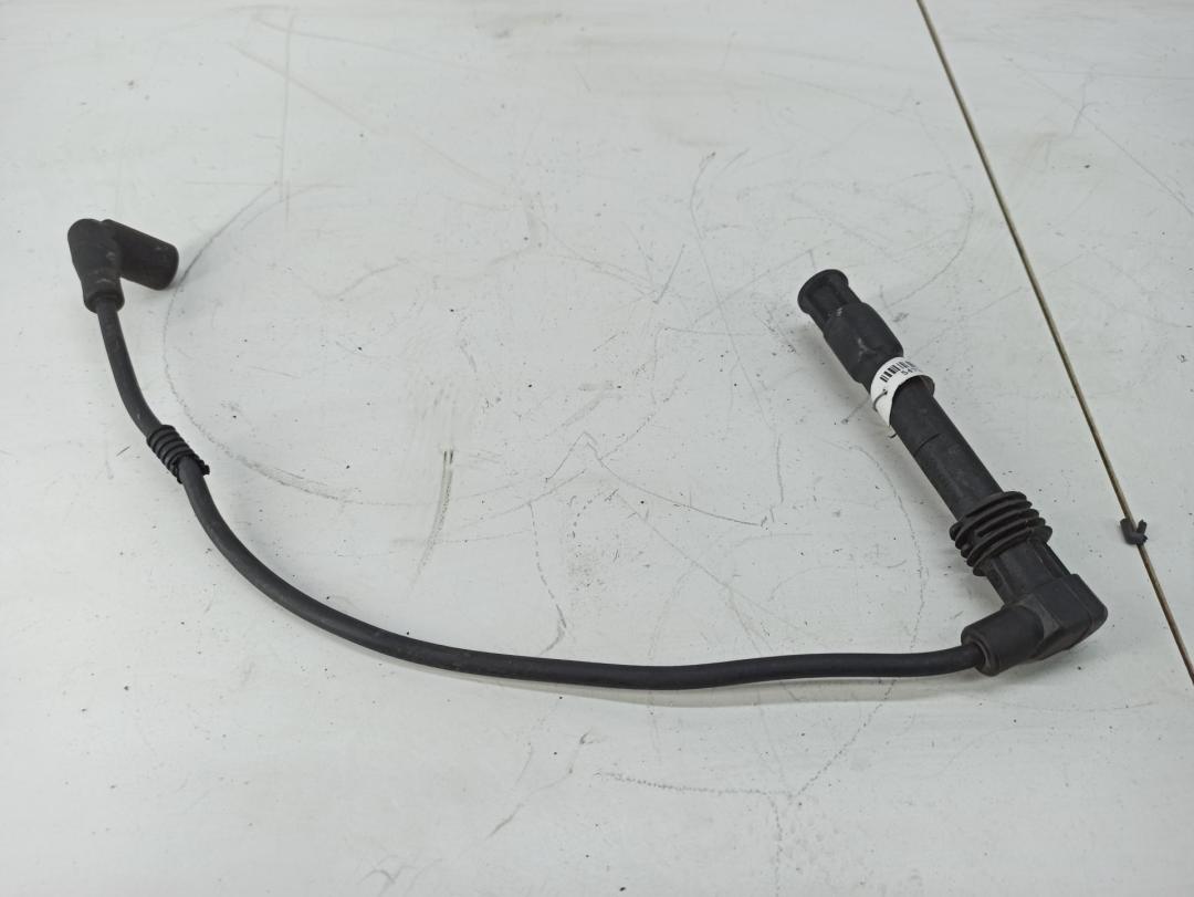 провод высоковольтный Audi A4 B6 2002, 2.4 л., бензин, МКПП, синий, кабриолет, 06A035255A