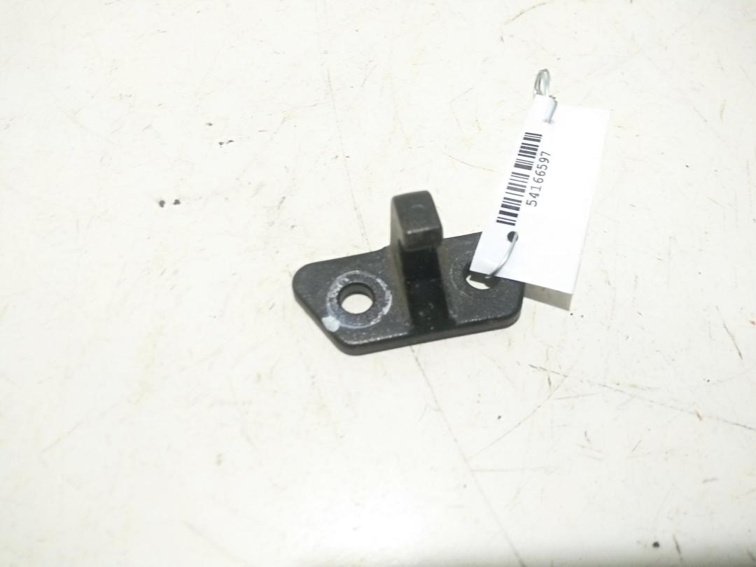 ответная часть (скоба) замка двери Peugeot 806 2001, 2.0 л., дизель, МКПП, синий, минивэн, 806, 0000904636