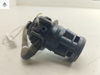 насос (моторчик) омывателя стекла Mazda 3 BK 2003, белый, хетчбэк 5 дв., 860310-9120