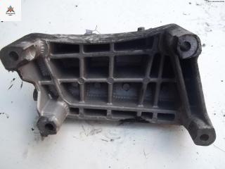 кронштейн двигателя Opel Meriva 1 поколение (A) [рестайлинг] 2006, 1.3 л., дизель, МКПП, серый, минивэн, 55194807