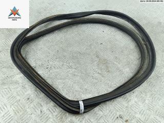 Уплотнитель крышки (двери) багажника Mercedes-Benz C-Класс W202/S202 1994, 1.8 л., бензин, МКПП, серый, седан