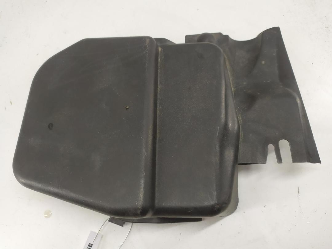пластик моторного отсека BMW 3 E90/E91/E92/E93 2007, 2.0 л., дизель, МКПП, жёлтый, универсал, 64316925018