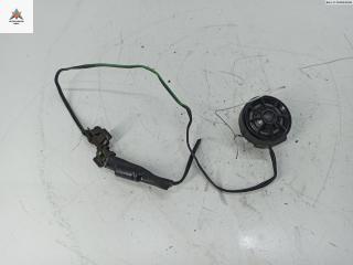 динамик высокочастотный (пищалка) Audi A4 B5 1997, 2.8 л., бензин, МКПП, серый, седан, 8D0035399