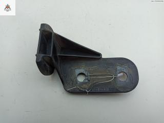 кронштейн переднего бампера BMW 3 серия E36 [рестайлинг] 1997, 1.6 л., бензин, МКПП, зелёный, хетчбэк 3 дв., 8122577