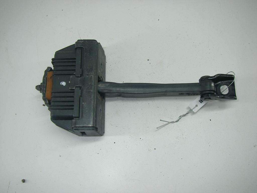 ограничитель открывания двери BMW 5 E60/E61 2003, седан, 7176804