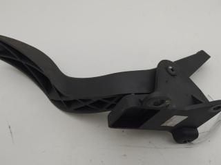 педаль Ford Focus I 2004, 1.4 л., бензин, МКПП, красный, хетчбэк 5 дв., 98AB9P732AE