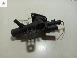 корпус термостата Renault Clio 2 поколение [2-й рестайлинг] 2003, 1.5 л., дизель, МКПП, серый, хетчбэк 3 дв., 8200244402