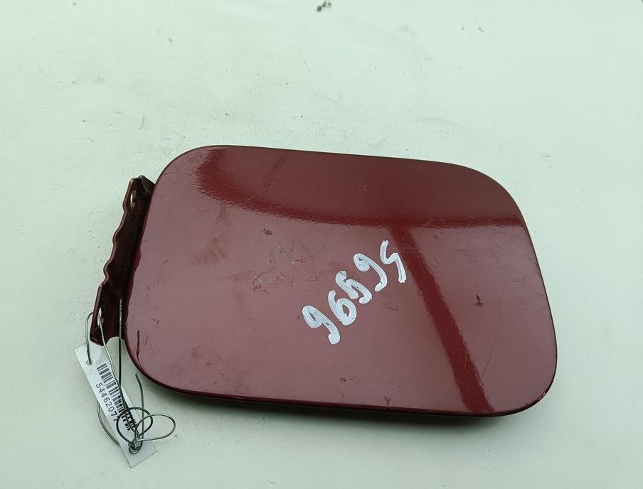 лючок топливного бака Volkswagen Vento 1997, 1.6 л., бензин, МКПП, красный, седан, 1H0809905A