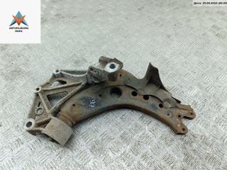 рычаг передний правый Skoda Fabia 1 поколение (6Y) [рестайлинг] 2005, 1.2 л., бензин, МКПП, чёрный, хетчбэк 5 дв., 6Q0199294D