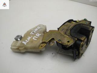 замок двери передней правой Nissan Almera Tino V10 2000, 1.8 л., бензин, МКПП, серый, минивэн