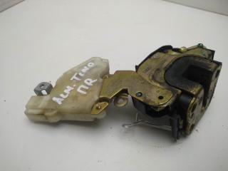 замок двери передней правой Nissan Almera Tino V10 2000, 1.8 л., бензин, МКПП, серый, минивэн