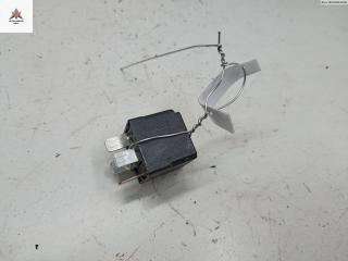 реле (прочие) Opel Astra H/Family [рестайлинг] 2005, 1.9 л., дизель, МКПП, синий, хетчбэк 3 дв., 13171831