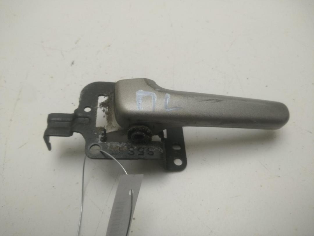 ручка внутренняя передняя левая Honda Civic 2001, 1.6 л., бензин, МКПП, красный, хетчбэк 3 дв.