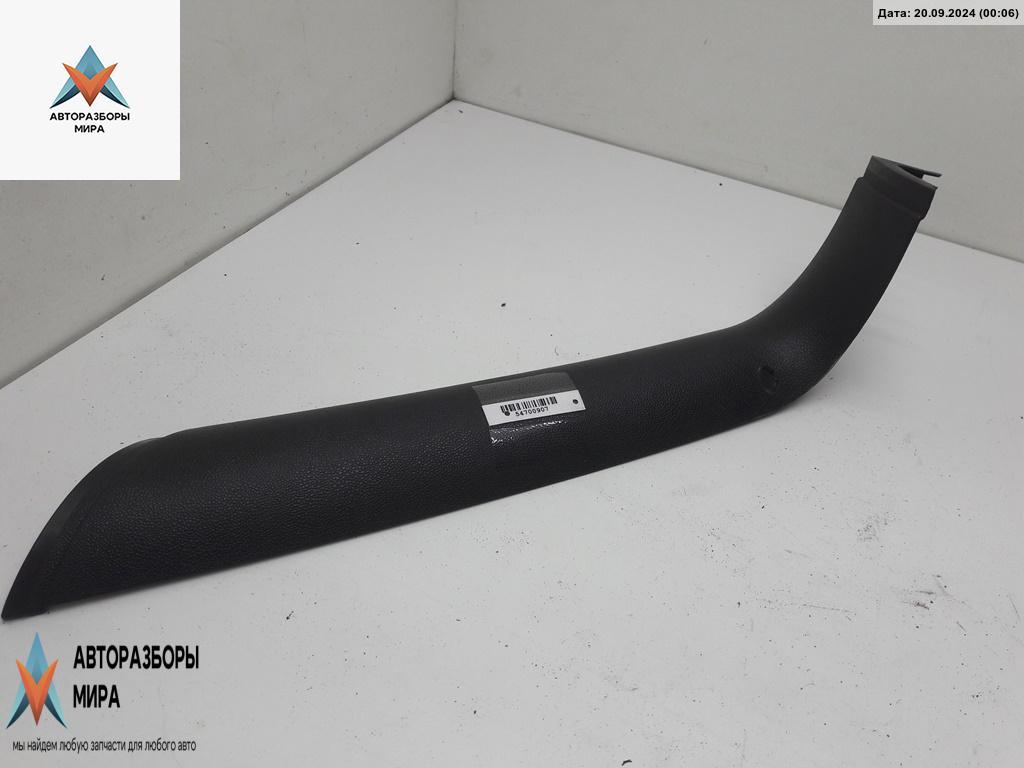 накладка декоративная Skoda Fabia 1 поколение (6Y) 2003, 1.2 л., бензин, МКПП, синий, хетчбэк 5 дв., 6Y0867608C - фото №1