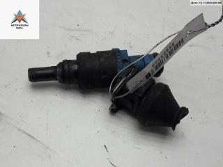 форсунка Volkswagen Passat B5 1998, 1.8 л., бензин, МКПП, синий, универсал, 058133551F