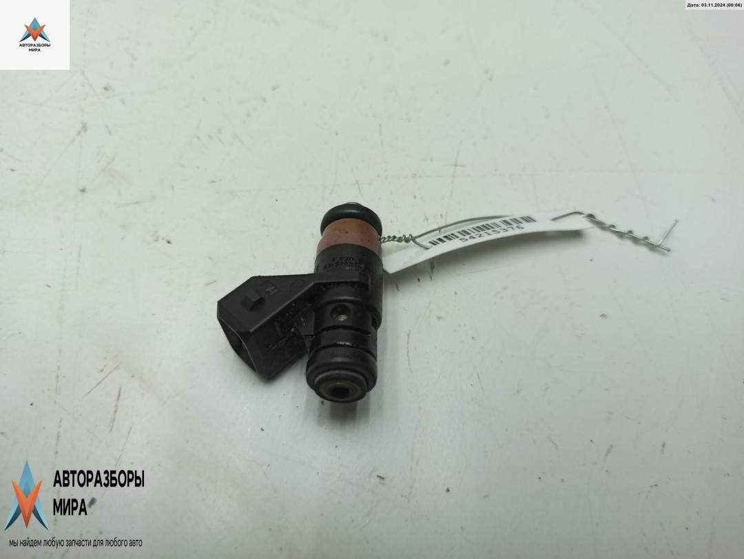 форсунка Renault Clio 3 поколение 2005, 1.4 л., бензин, МКПП, синий, хетчбэк 5 дв. - фото №1