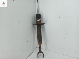 амортизатор передний левый Audi A4 B5 [рестайлинг] 2001, 1.6 л., бензин, МКПП, чёрный, универсал, 8D0413031