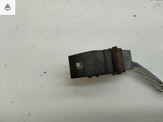 Кнопка открывания лючка топливного бака Volkswagen Touran 1 поколение 2003, 1.9 л., дизель, МКПП, красный, минивэн, 1T0959551