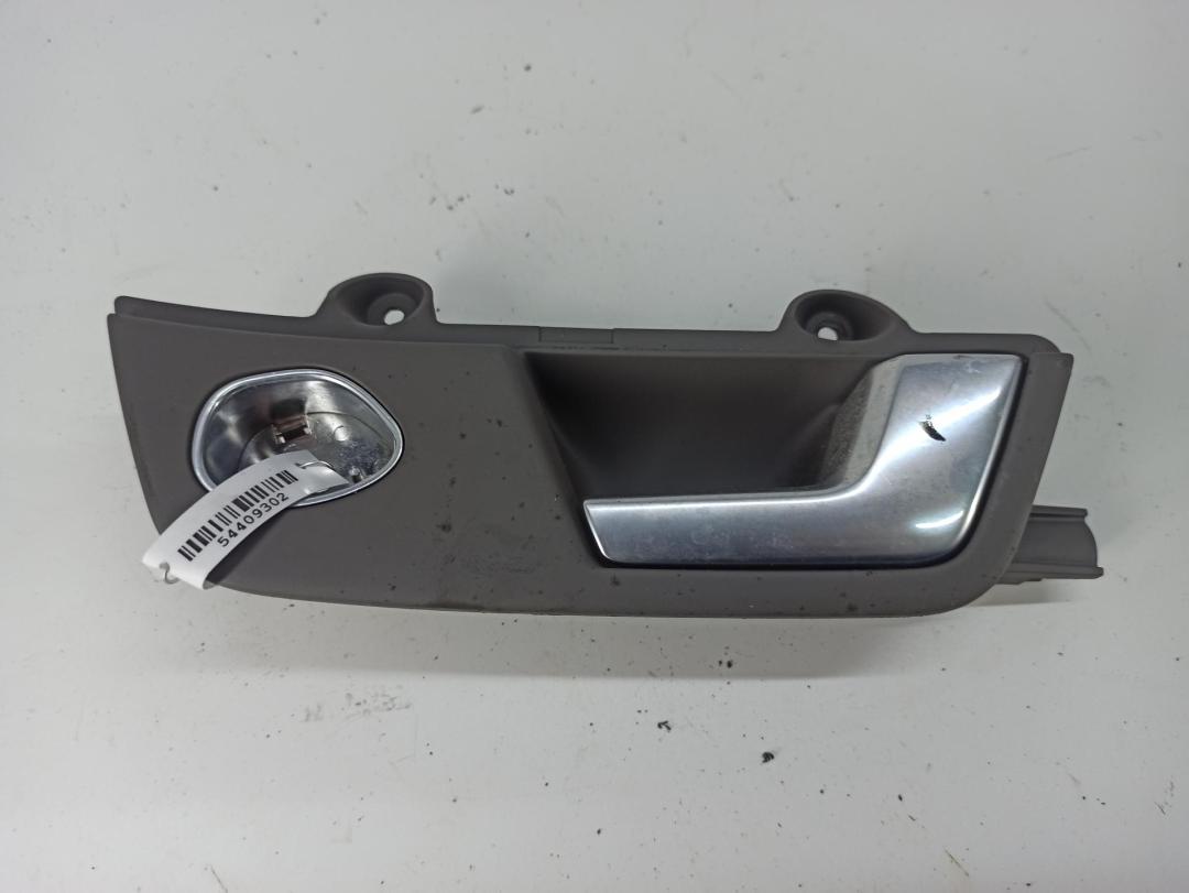 ручка внутренняя передняя правая Audi A4 B6 2003, 3.0 л., бензин, АКПП, серый, универсал, 8E1837020