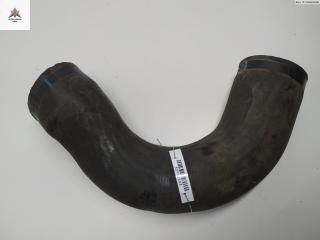 патрубок интеркулера Skoda Superb 2 поколение 2009, 2.0 л., дизель, робот, чёрный, седан