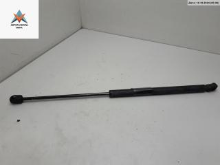 амортизатор крышки багажника (3-5 двери) Volkswagen Golf 3 поколение 1994, 1.6 л., бензин, МКПП, синий, хетчбэк 5 дв., 1H6827550A