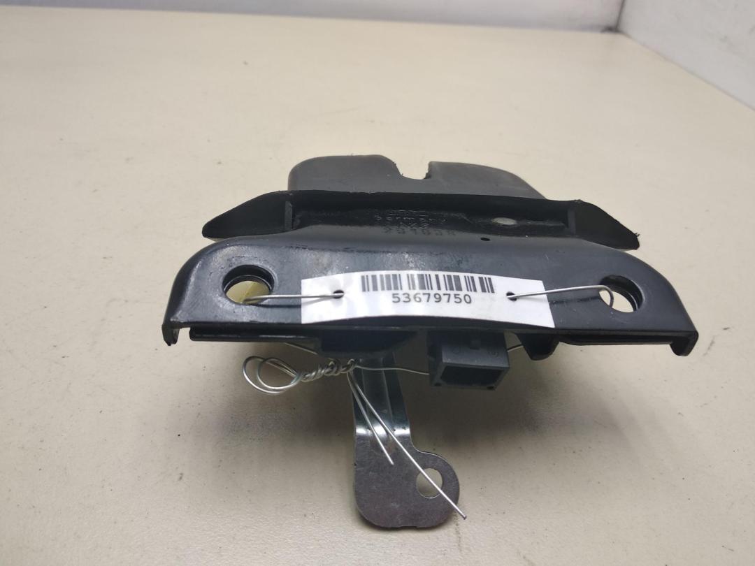 замок багажника Audi A4 B5 1998, универсал