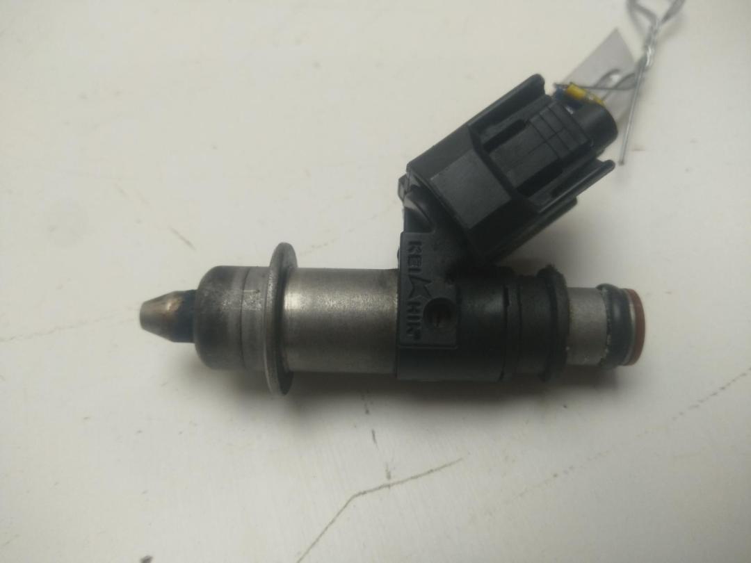 форсунка Honda Logo 1998, 1.3 л., бензин, МКПП, зелёный, хетчбэк 3 дв., 1ML7