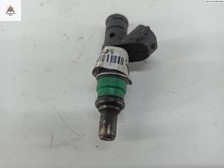 форсунка Audi A4 B6 2002, 3.0 л., бензин, АКПП, красный, универсал, 06C133551