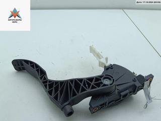 педаль Volkswagen Golf 4 поколение 2000, 1.4 л., бензин, МКПП, чёрный, хетчбэк 5 дв.