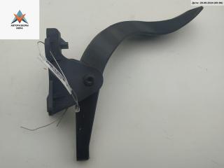 педаль Ford Focus 1 поколение 1998, 1.8 л., бензин, МКПП, зелёный, хетчбэк 5 дв., 98AB9P732AE