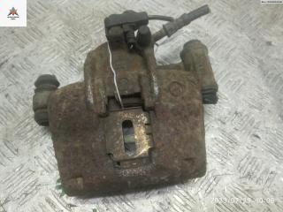 суппорт передний левый Mercedes-Benz Vito-1 W638 1999, 2.2 л., дизель, МКПП, белый, микроавтобус