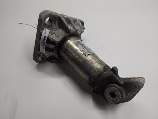 кронштейн переднего бампера Audi A4 B6 2005, 2.5 л., дизель, АКПП, чёрный, кабриолет, 8E0807133B