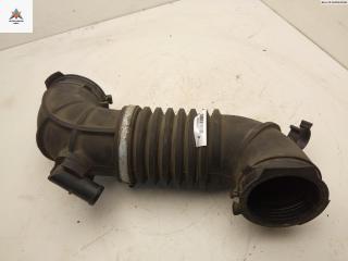 патрубок (трубопровод, шланг) Volvo S40 1 поколение [рестайлинг] 2001, 1.8 л., бензин, МКПП, синий, универсал, 30620802