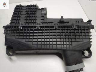 корпус воздушного фильтра Nissan Almera N16 [рестайлинг] 2004, 1.5 л., дизель, МКПП, синий, хетчбэк 5 дв.