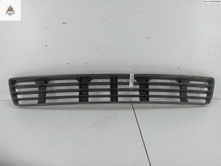 заглушка (решетка) в бампер Audi A4 B5 1997, 1.8 л., Ti, бензин, МКПП, серый, седан, 8D0807683
